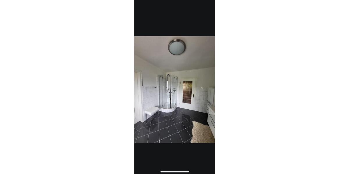 Etagenwohnung Preußisch Oldendorf - 10 Zimmer, 187 m&sup2;, 1.600&euro; | Angebot:26598027