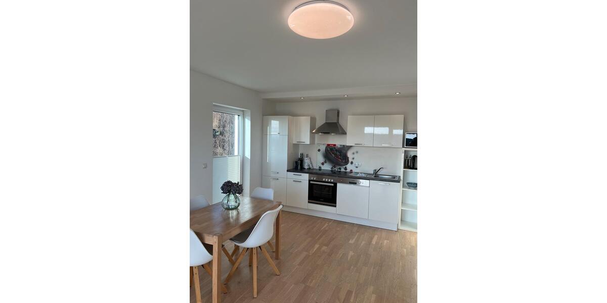 Etagenwohnung Sassnitz - 2 Zimmer, 72 m&sup2;, 1.500&euro; | Angebot:24572142
