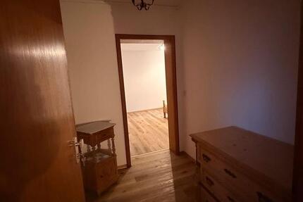 Wohnung Neustadt an der Weinstraße - 1 Zimmer, 28 m&sup2;, 380&euro; | Angebot:25497960