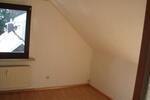 Dachgeschoßwohnung Wuppertal Gemarkung Vohwinkel - 1 Zimmer, 28 m&sup2;, 290&euro; | Angebot:26578601
