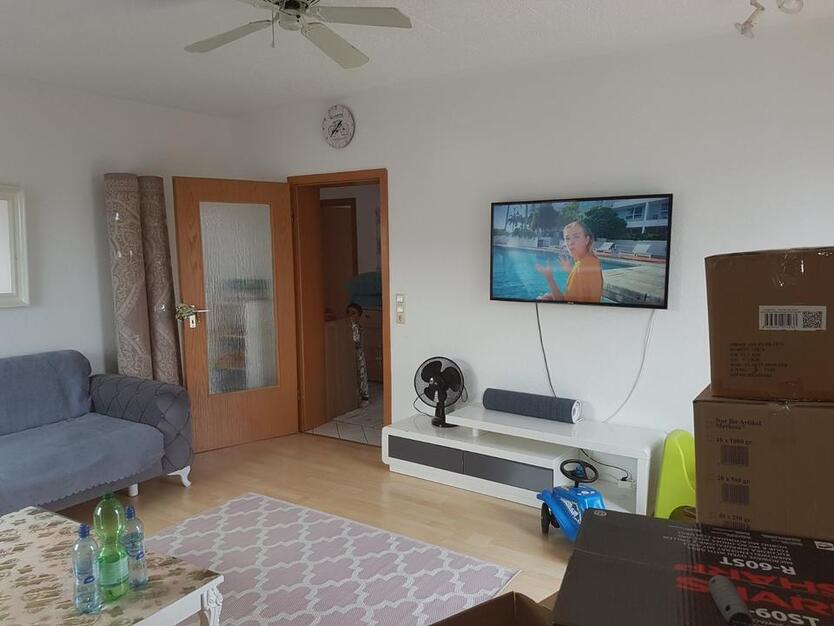 Helle 3-Zimmer-DachWohnung mit grossem Speicher in Römerberg