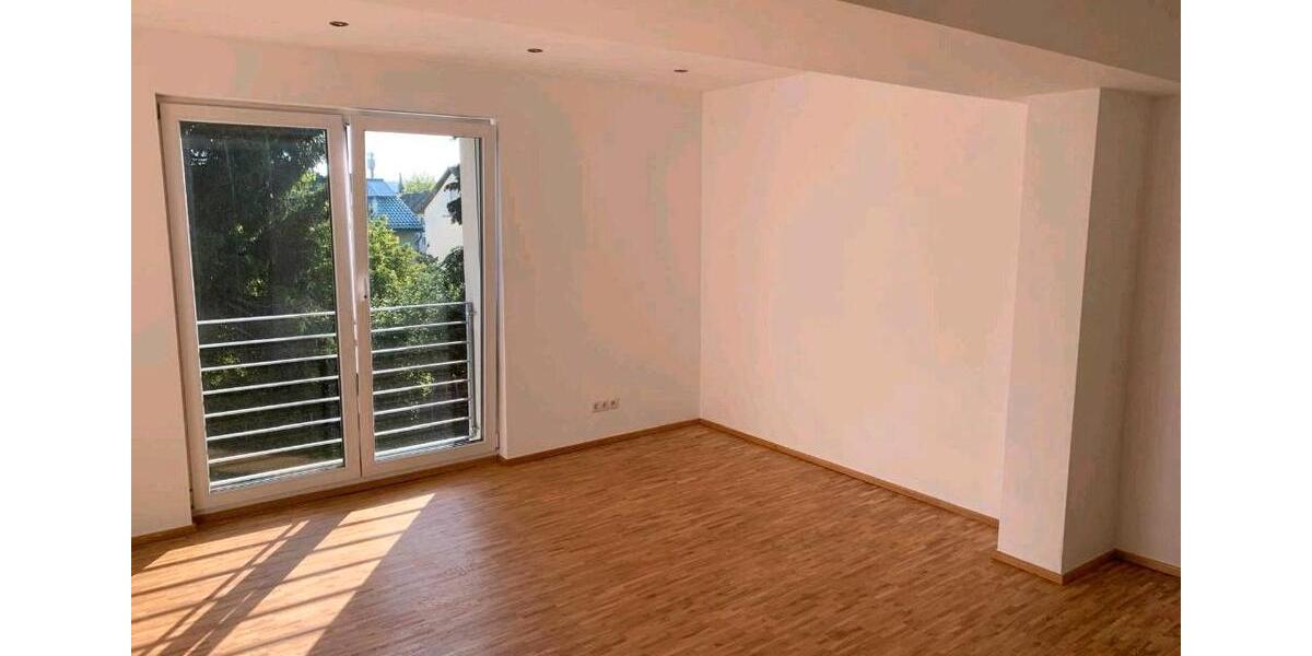 Wohnen auf Zeit Bonn Gronau - 10 Zimmer, 360 m&sup2;, 630&euro; | Angebot:26656257