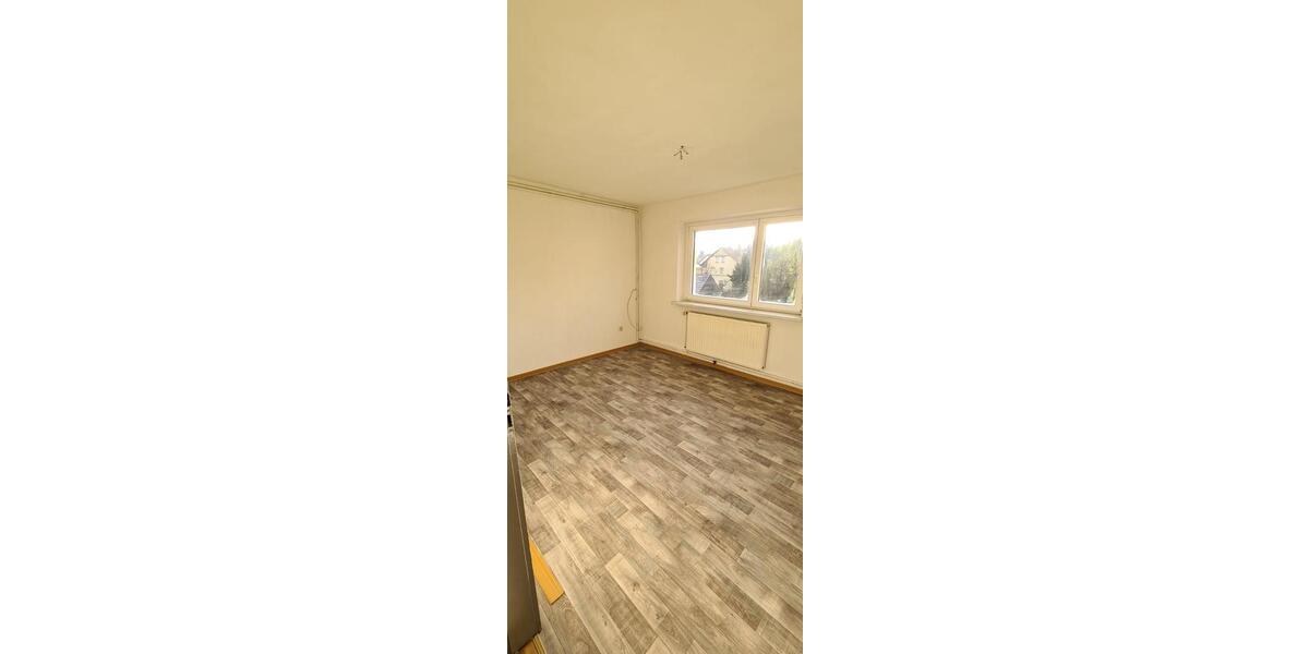 Etagenwohnung Ballenstedt - 4 Zimmer, 83 m&sup2;, 590&euro; | Angebot:24689687