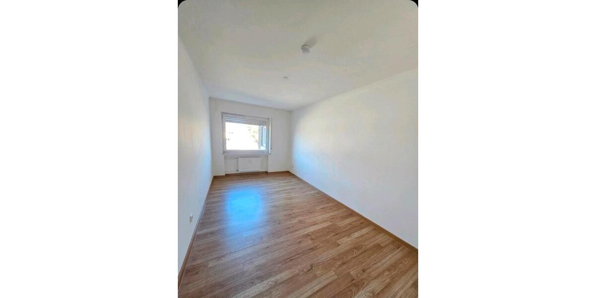 Etagenwohnung Heinsberg - 1 Zimmer, 84 m&sup2;, 500&euro; | Angebot:26387872
