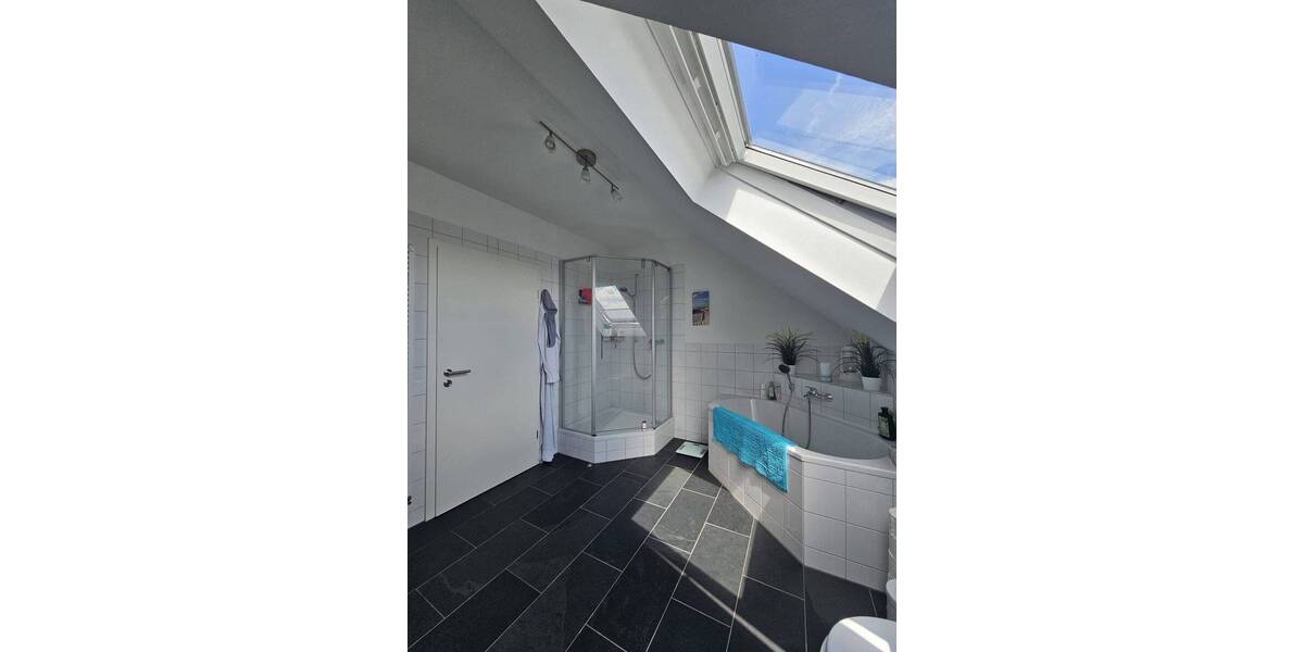 Etagenwohnung Bitburg - 5 Zimmer, 177 m&sup2;, 1.220&euro; | Angebot:25693098