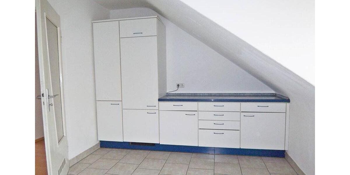 Dachgeschoßwohnung Kassel Vorderer Westen - 2 Zimmer, 61 m&sup2;, 580&euro; | Angebot:26231065
