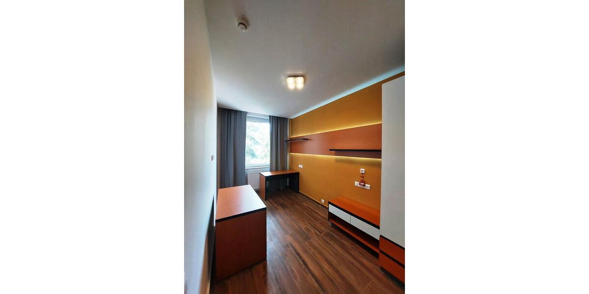 Etagenwohnung Wesendorf - 2 Zimmer, 69 m&sup2;, 995&euro; | Angebot:25877108