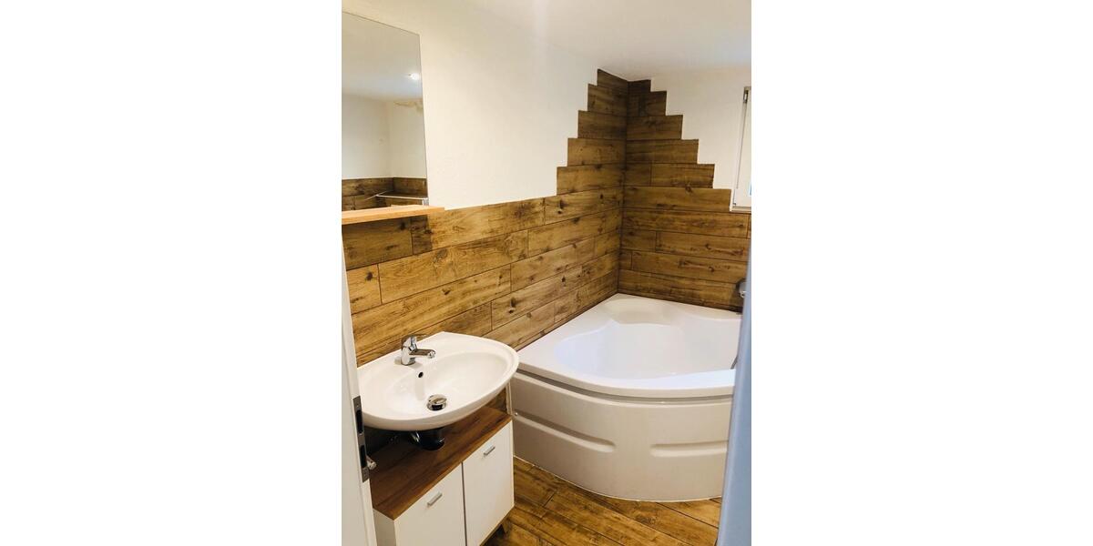 Dachgeschoßwohnung Kämpfelbach - 2 Zimmer, 54 m&sup2;, 650&euro; | Angebot:26698200