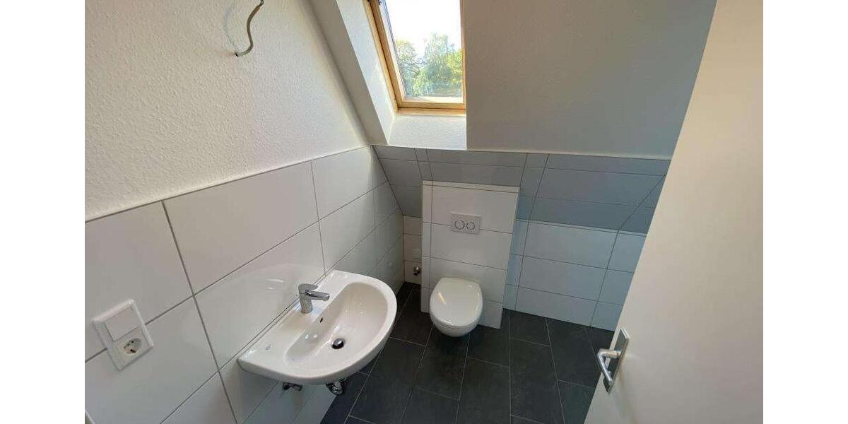Dachgeschoßwohnung Plettenberg - 2 Zimmer, 58 m&sup2;, 380&euro; | Angebot:26249950