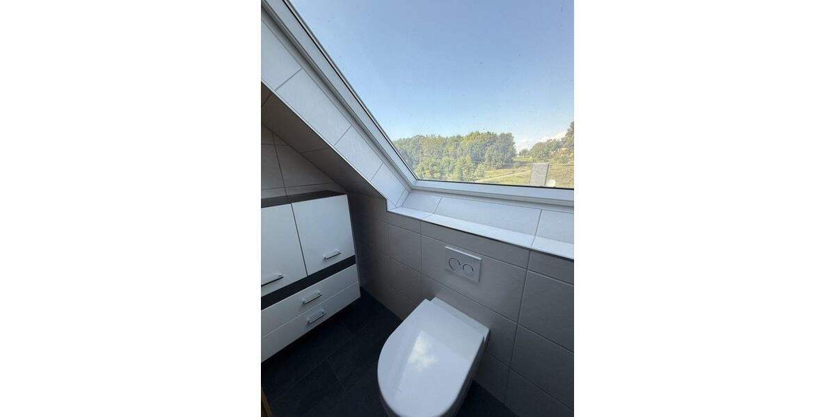 Etagenwohnung Kriebstein Grünlichtenberg - 3 Zimmer, 120 m&sup2;, 990&euro; | Angebot:25729251