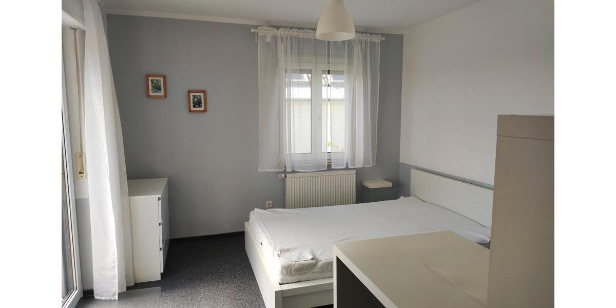 Wohnen auf Zeit Edenkoben - 1 Zimmer, 15 m&sup2;, 320&euro; | Angebot:26030111