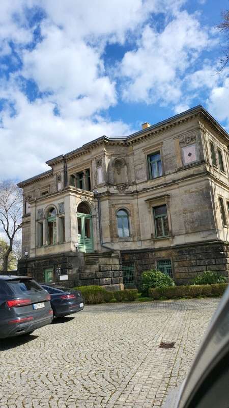 Büro in Dresden 7.120 € 356 m² zimmer