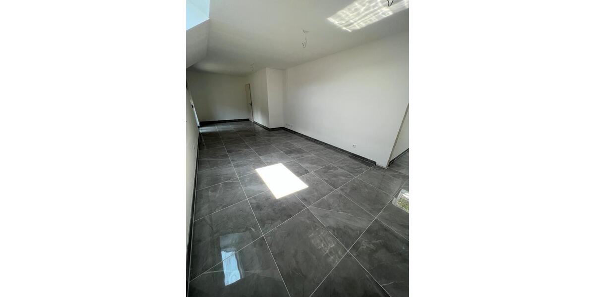 Etagenwohnung Mühlacker - 4.5 Zimmer, 75 m&sup2;, 1.150&euro; | Angebot:26546707