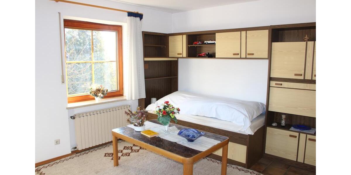 Etagenwohnung Deggendorf - 4 Zimmer, 124 m&sup2;, 960&euro; | Angebot:26544493
