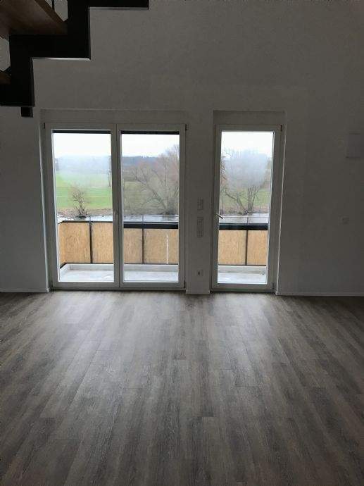 Großzügige 4-Zi-Whg. mit Einbauküche 4 zimmer