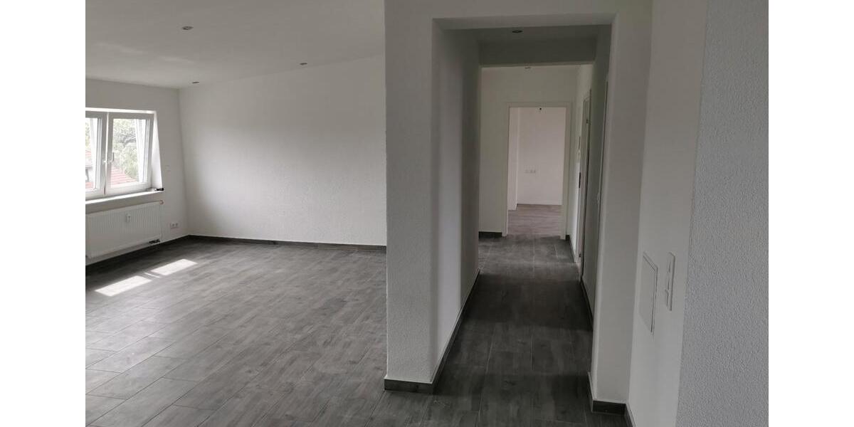 Dachgeschoßwohnung Fritzlar - 3 Zimmer, 75 m&sup2;, 750&euro; | Angebot:26634049