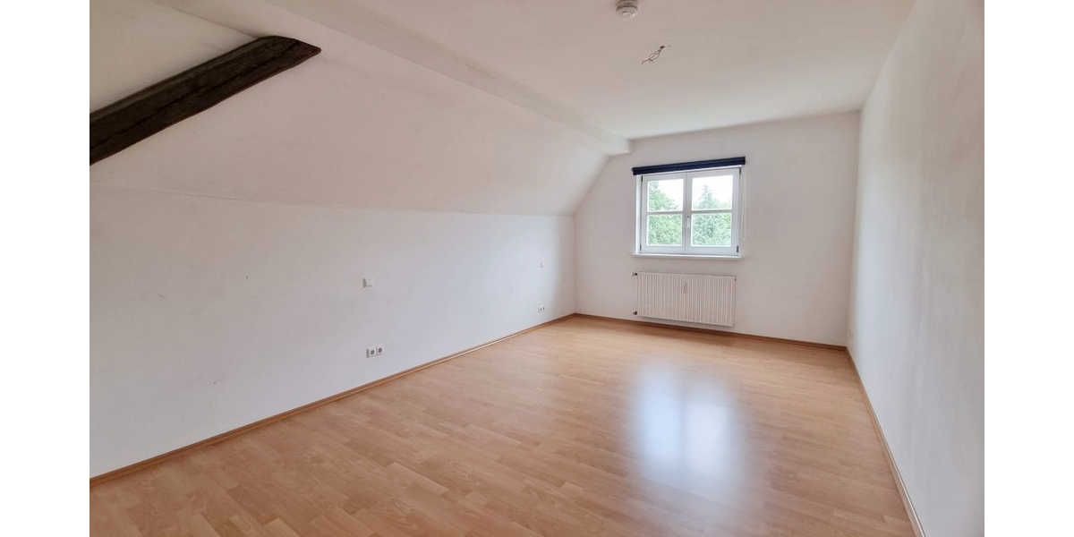 Schöne 3-Zi-Whg - FÜR MAXIMAL 2 PERSONEN -Einbauküche – Tageslichtbad – Wiesengrund in Laufweite - 3- Wendelstein | Angebot:18982291