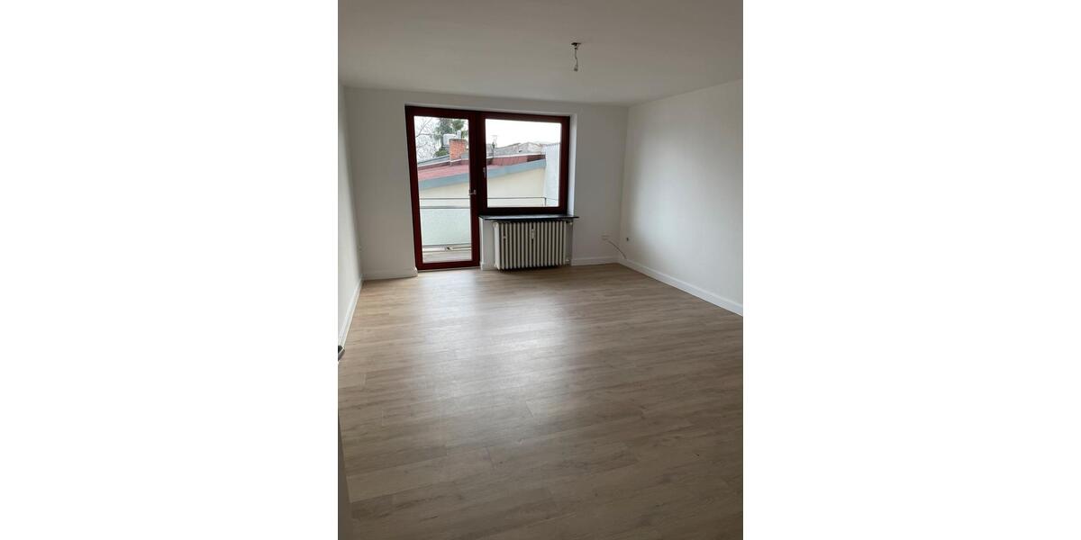 Etagenwohnung Kassel Vorderer Westen - 3 Zimmer, 70 m&sup2;, 790&euro; | Angebot:26267011