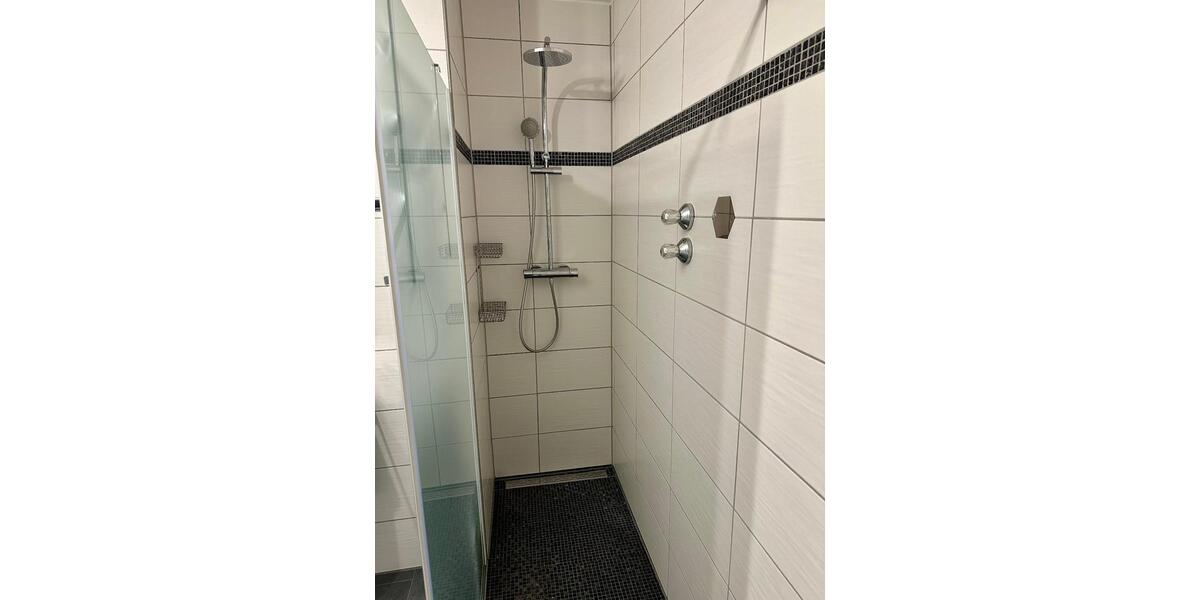 Wohnen auf Zeit Kissing - 4 Zimmer, 12 m&sup2;, 20&euro; | Angebot:18821450