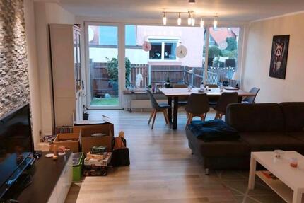 3,5 Zimmer mit Garten, EBK und Dachterrasse zimmer