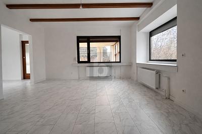 ANKOMMEN UND WOHLFÜHLEN - CHARMANT WOHNEN - Einfamilienhaus Hamburg Wandsbek | Angebot:26017546