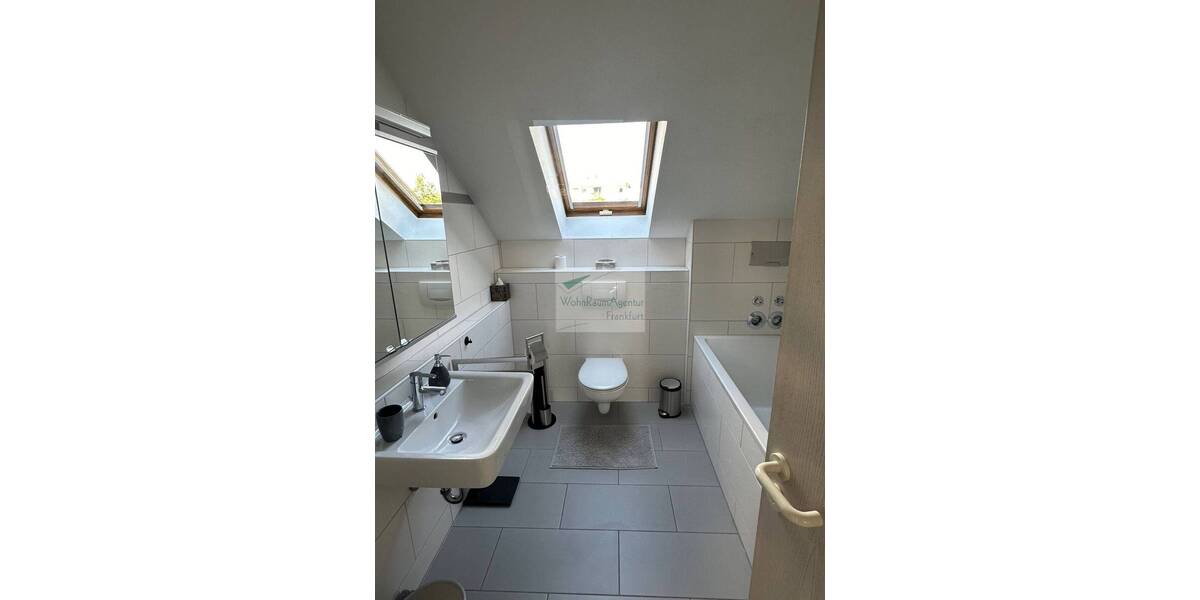 Etagenwohnung Bad Soden - 2 Zimmer, 67 m&sup2;, 1.150&euro; | Angebot:26797839