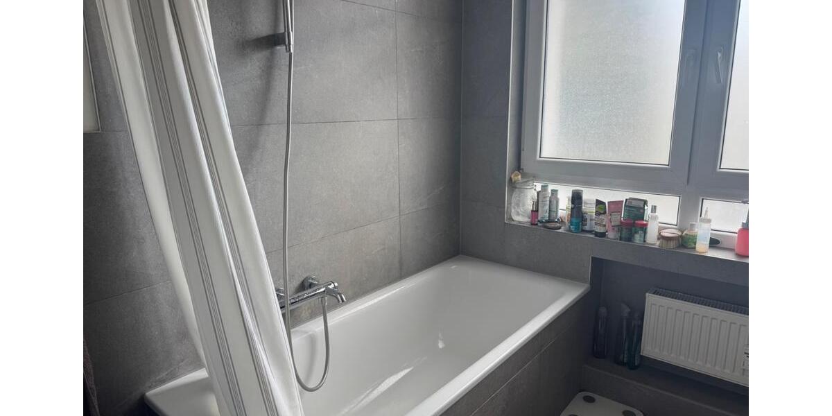 Zwischenmiete: Stilvolle möblierte Wohnung für 4 Wochen in Köln 2 zimmer