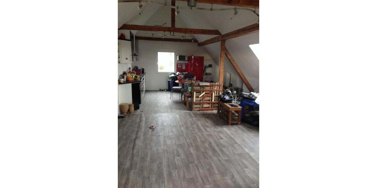 Dachgeschoßwohnung Kaisersesch - 1.5 Zimmer, 100 m&sup2;, 700&euro; | Angebot:26023353