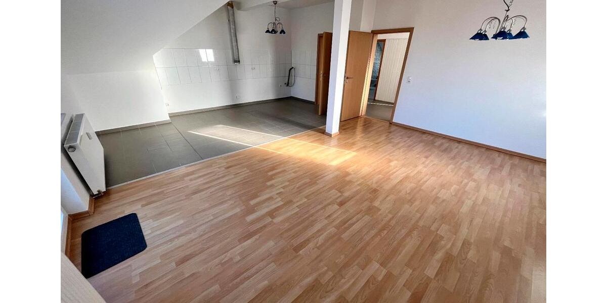 Dachgeschoßwohnung Unna - 2 Zimmer, 90 m&sup2;, 740&euro; | Angebot:26579811