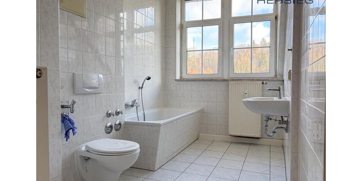 Etagenwohnung Annaberg-Buchholz Buchholz - 5 Zimmer, 101 m&sup2;, 515&euro; | Angebot:23990109