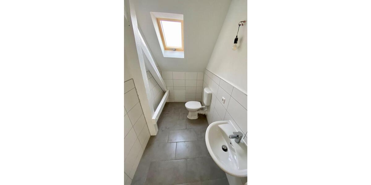 Zeitz Innenstadt, was braucht`s der Worte mehr? Gemütliche & moderne 4 Wohnung 4 zimmer