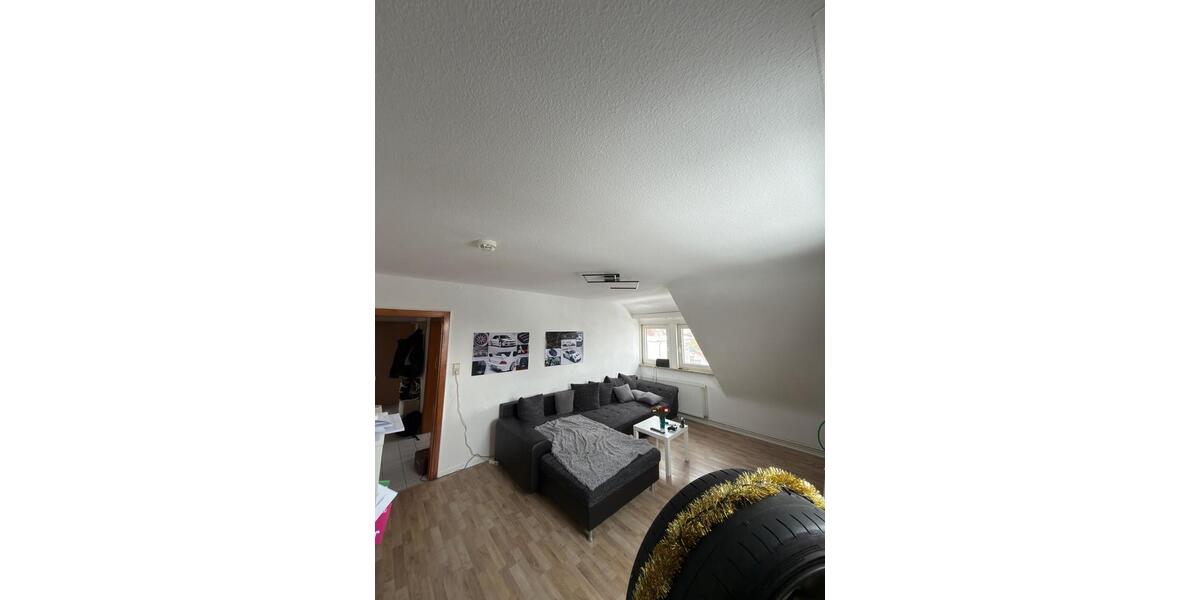 Dachgeschoßwohnung Duderstadt - 3 Zimmer, 77 m&sup2;, 400&euro; | Angebot:24804010