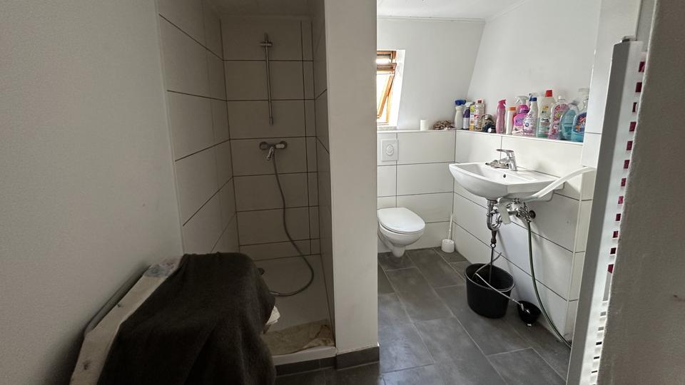 Dachgeschoßwohnung Bad Schmiedeberg - 3 Zimmer, 67 m&sup2;, 400&euro; | Angebot:24307126