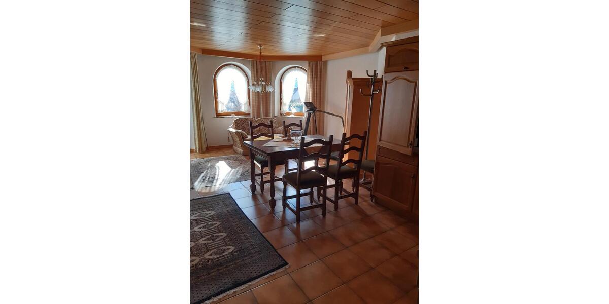 Etagenwohnung Monheim - 1 Zimmer, 30 m&sup2;, 300&euro; | Angebot:26045119