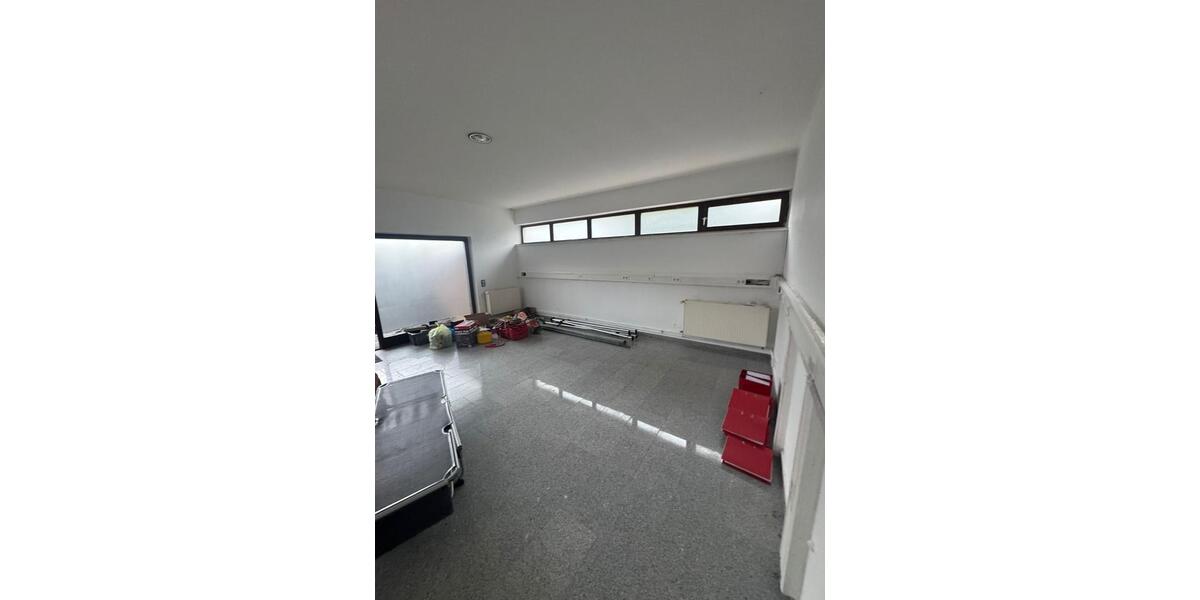 Gewerbeobjekt Wiesbaden Biebrich - 1.000&euro; | Angebot:24498101