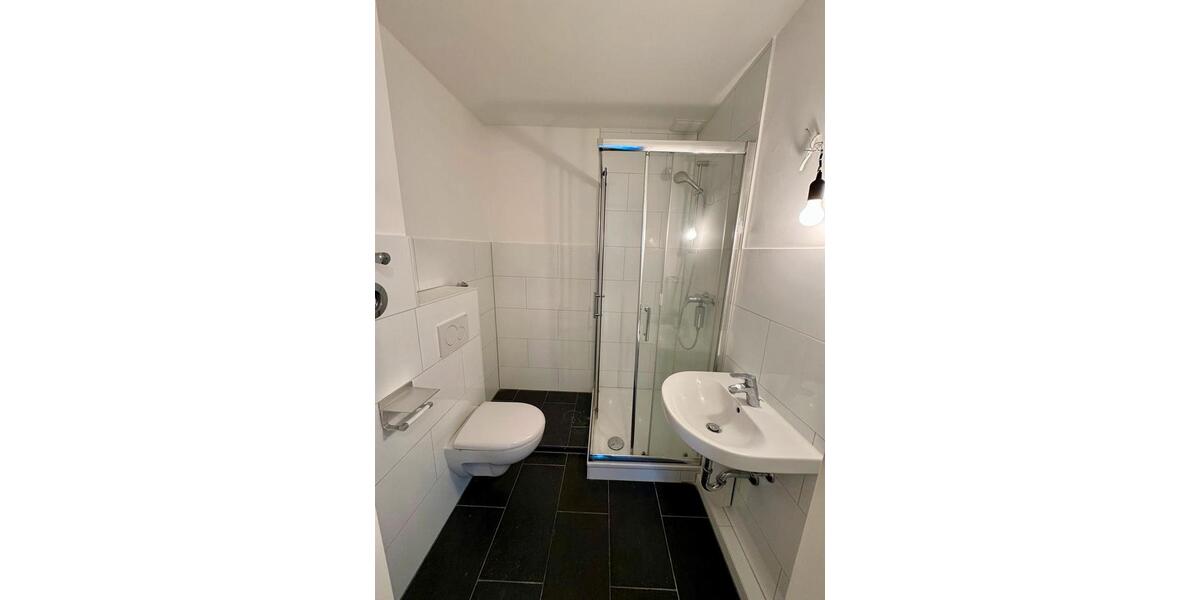 Erdgeschoßwohnung Hamburg Borgfelde - 3 Zimmer, 70 m&sup2;, 1.700&euro; | Angebot:26039647