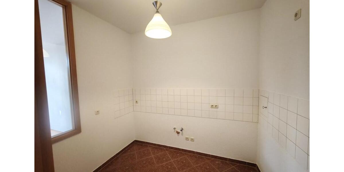 Etagenwohnung Zwickau - 5 Zimmer, 60 m&sup2;, 355&euro; | Angebot:24816087