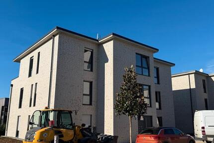 Haus Kleve - 4 Zimmer, 125 m&sup2;, 1.688&euro; | Angebot:26288103