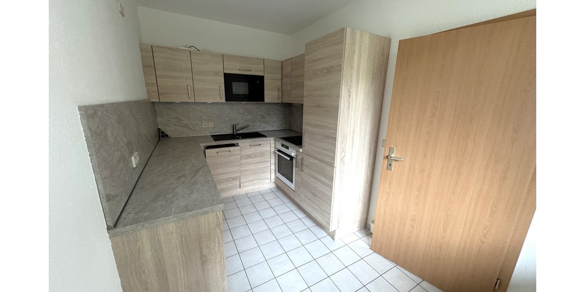 Wohnen mit Mehrwert: 2-Raum-Wohnung mit großzügigem Doppel-Wintergarten in Gera-Bieblach! - Erdgeschoßwohnung Gera Alt-Bieblach | Angebot:26959991