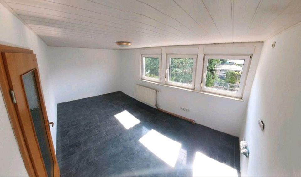 Etagenwohnung Netphen - 3 Zimmer, 99 m&sup2;, 600&euro; | Angebot:24679228