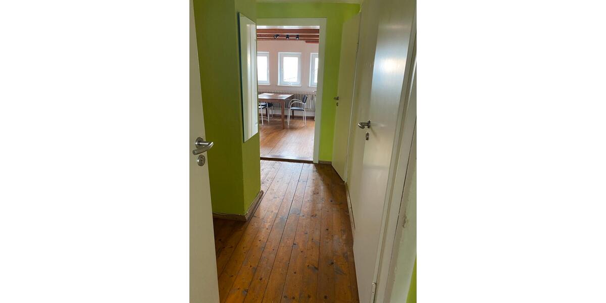 Dachgeschoßwohnung Bayreuth Meyernberg - 2 Zimmer, 41 m&sup2;, 600&euro; | Angebot:25844460