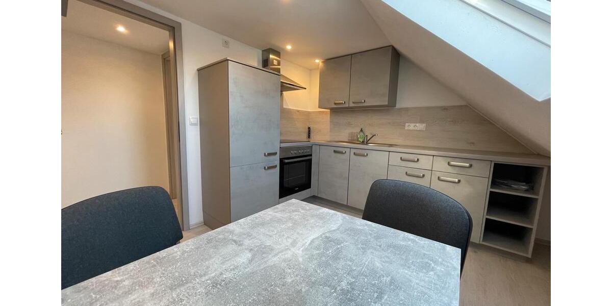 Dachgeschoßwohnung Coburg - 2 Zimmer, 70 m&sup2;, 630&euro; | Angebot:26579851