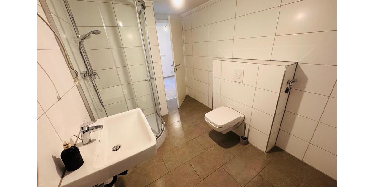 Erdgeschoßwohnung Gedern - 3 Zimmer, 90 m&sup2;, 750&euro; | Angebot:26577779