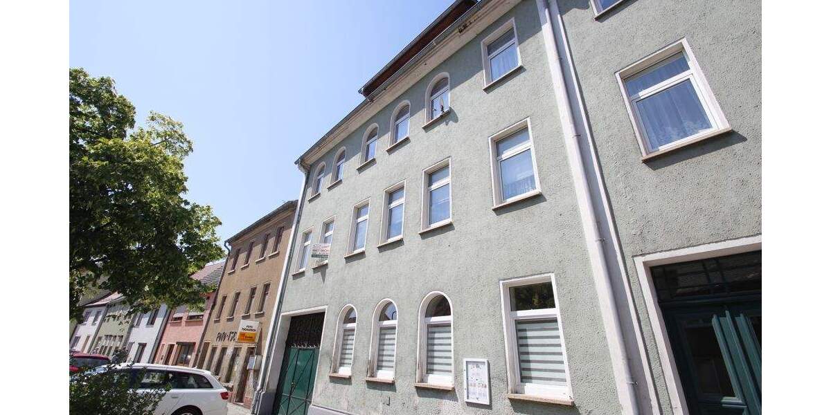 Etagenwohnung Lützen - 4 Zimmer, 110 m&sup2;, 850&euro; | Angebot:23957746
