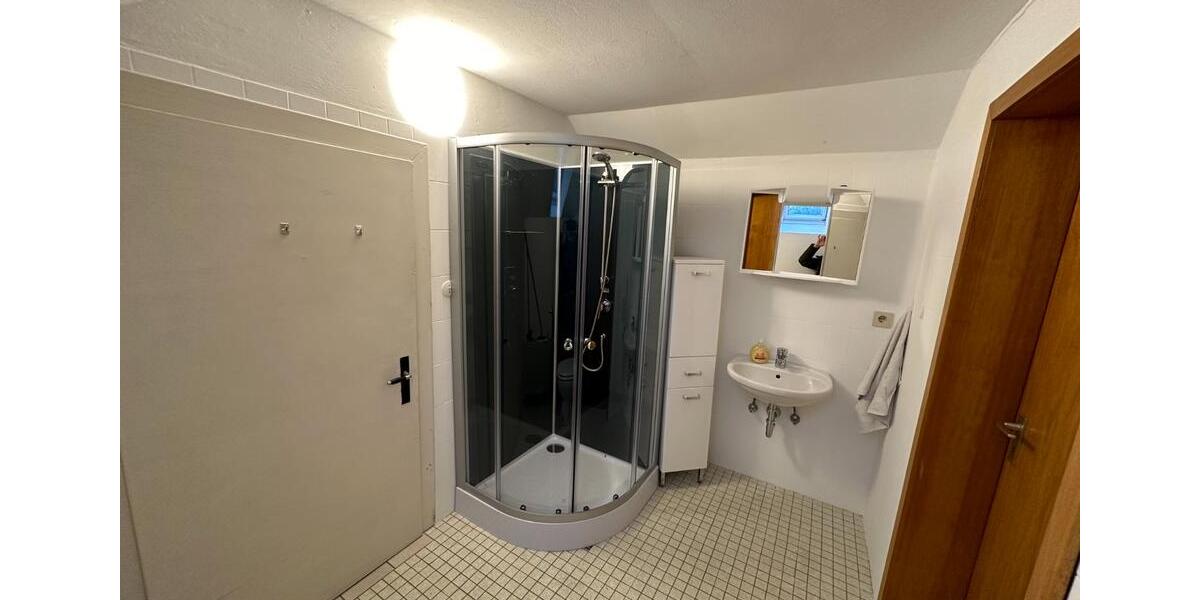 Wohnen auf Zeit Spelle - 8 Zimmer, 330 m&sup2;, 16&euro; | Angebot:22099991