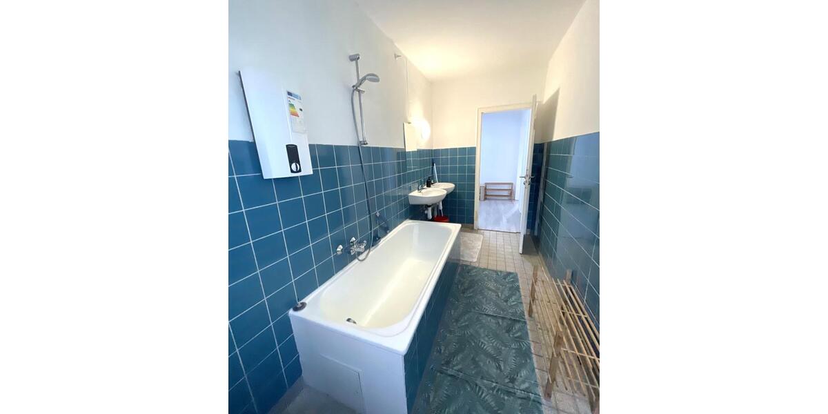 Wohnen auf Zeit Moers - 3 Zimmer, 92 m&sup2;, 15&euro; | Angebot:23821127