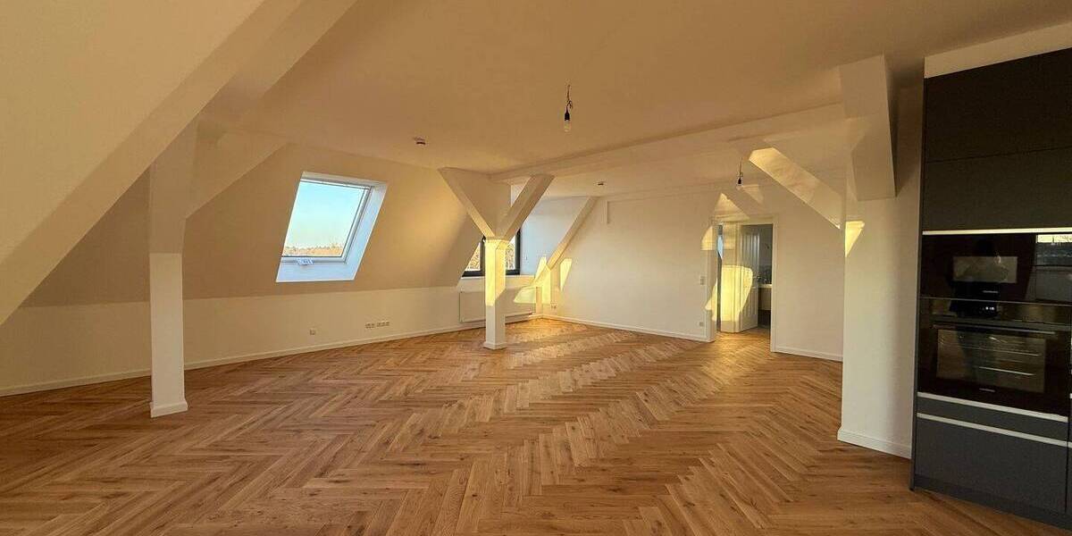 Etagenwohnung Lüneburg Neu Hagen - 4 Zimmer, 115 m&sup2;, 1.910&euro; | Angebot:25698792