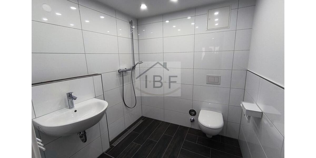 Etagenwohnung Siegen - 2 Zimmer, 72 m&sup2;, 790&euro; | Angebot:26645580