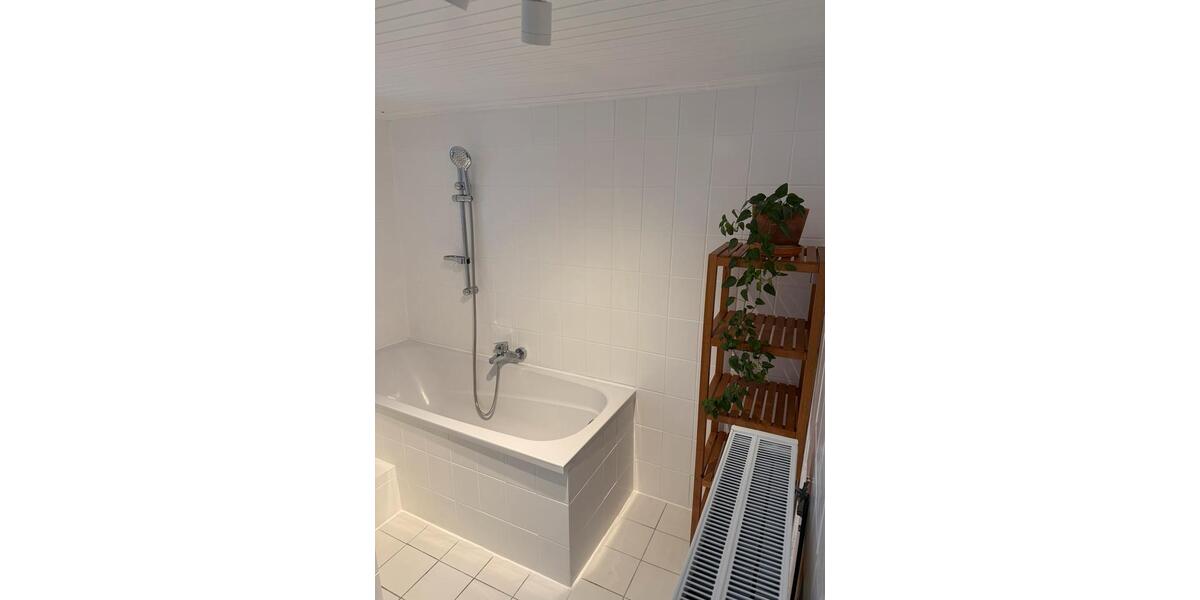 Wohnen auf Zeit Hamburg Langenhorn - 6 Zimmer, 126 m&sup2;, 680&euro; | Angebot:26610182