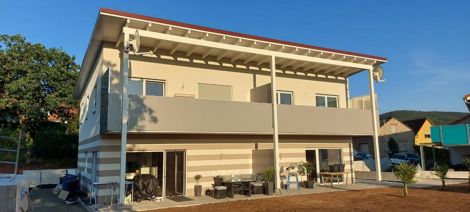 Doppelhaushälfte Sulzfeld - 4 Zimmer, 120 m&sup2;, 1.150&euro; | Angebot:24564597